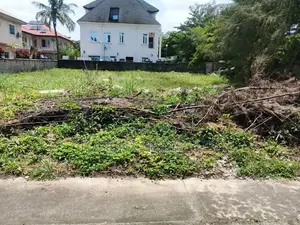 Land for Sale at Chevron Drive 824sqm Fenced Corner Piece Land