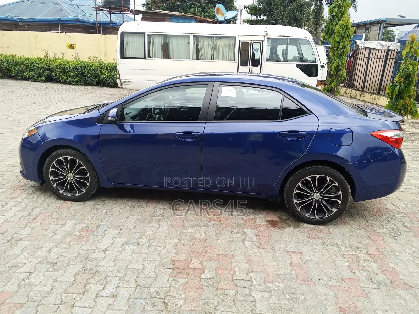 Toyota Corolla 2015 Blue