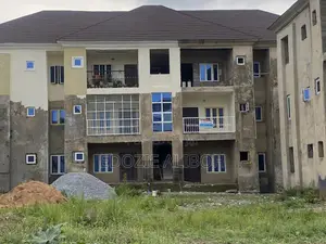 3bdrm Block of Flats in Beaufort Court, Kiami for rent