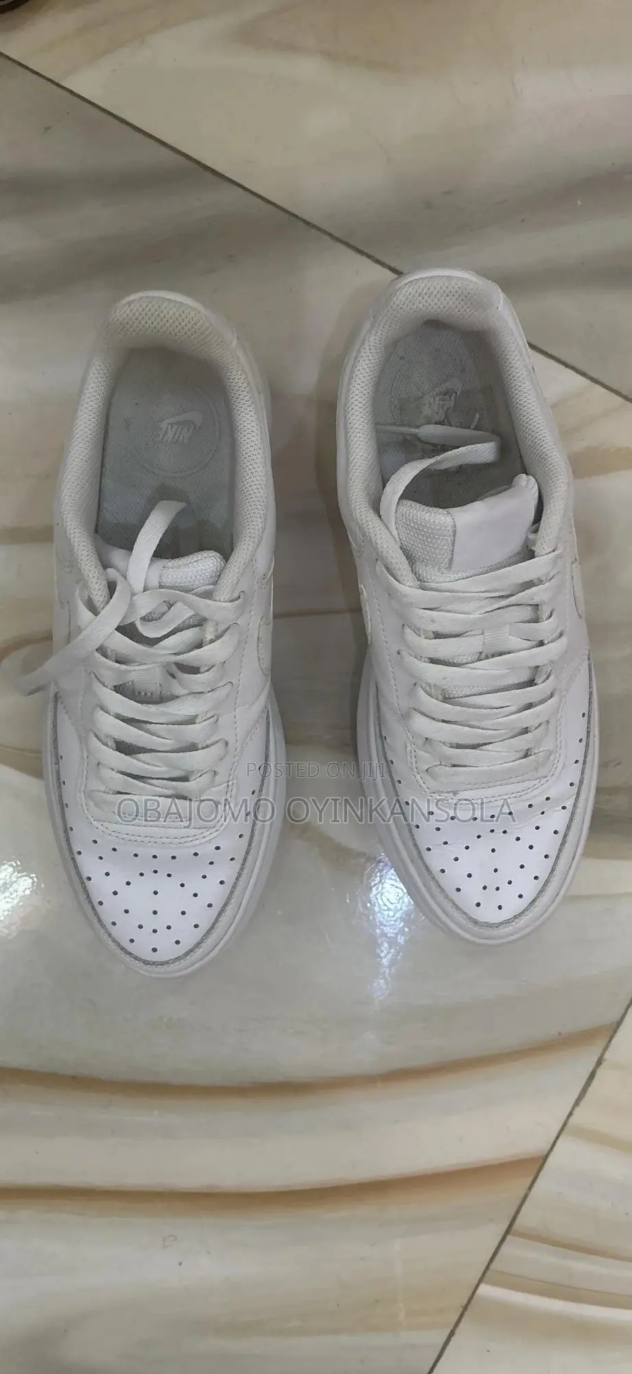 Nike Sneaker