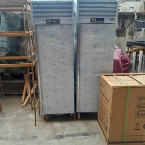 Under Bar Chiller With Salad Plates