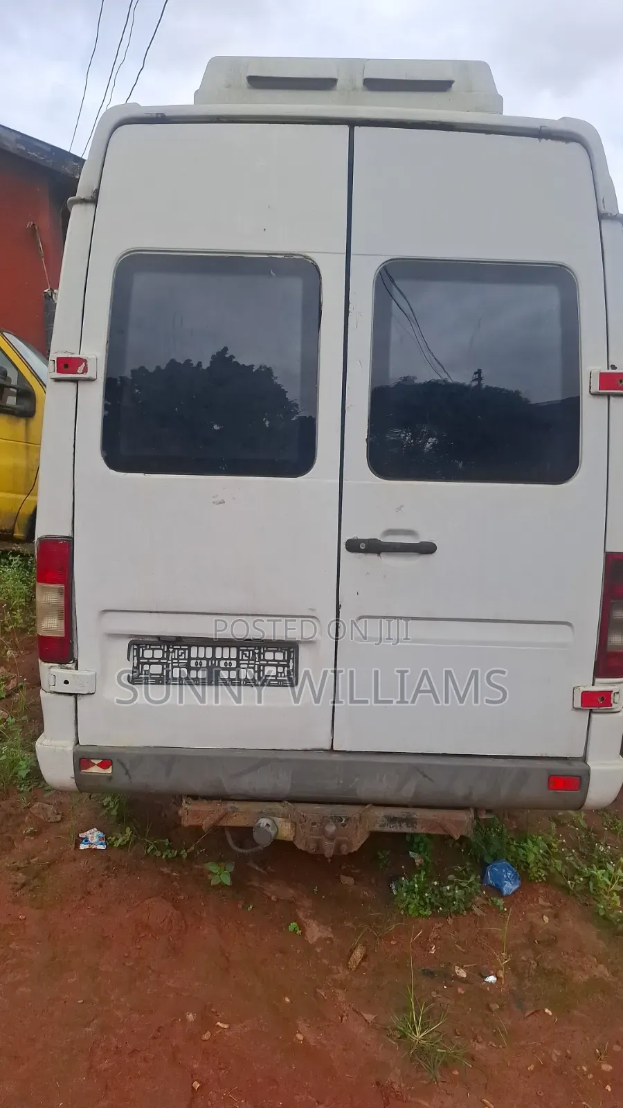 Mercedes-Benz Sprinter 2005 White