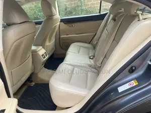 Lexus ES 350 FWD 2014 Gray
