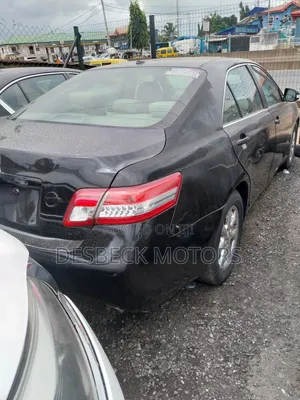 Toyota Camry LE V6 4dr Sedan (3.5L 6cyl 6A) 2011 Black