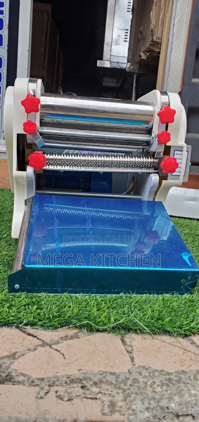 : Electric Pasta/Noodle Making Machine