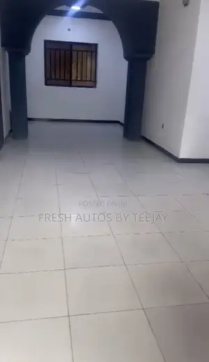 3bdrm Apartment in Awuse Estate, Opebi for rent