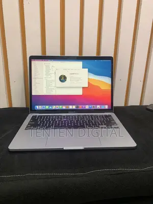 Laptop Apple MacBook Pro 2020 32GB Intel Core i7 SSD 512GB