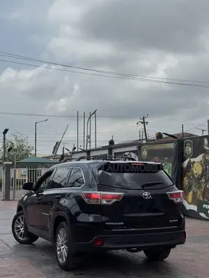 Toyota Highlander XLE 4dr SUV AWD (3.5L 6cyl 6A) 2015 Black