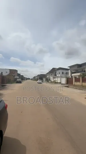 4bdrm Duplex in Apo Resettlement for sale