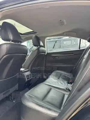 Lexus ES 2014 Black