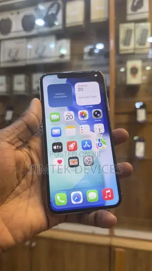 Apple iPhone 11 Pro Max 64 GB White