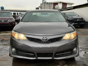 Toyota Camry 2014 Gray