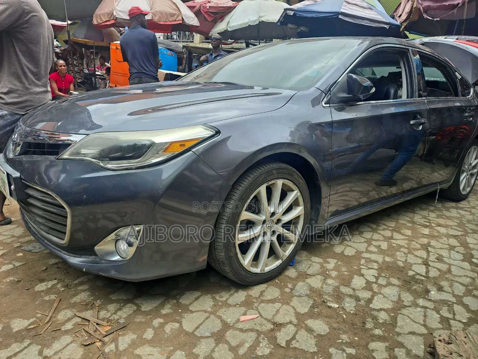 Toyota Avalon 2014 Beige