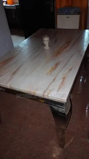 Dinning Table