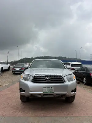 Toyota Highlander 2010 Silver