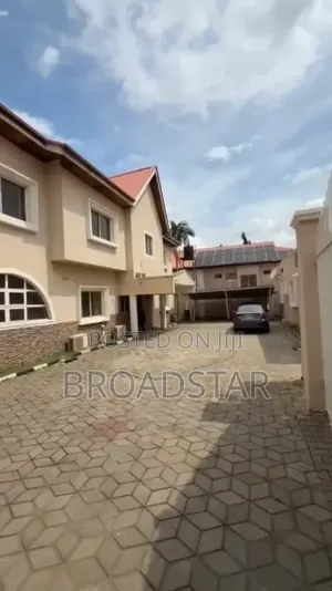 Furnished 5bdrm Duplex in Wuse 2 for sale