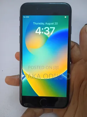 Apple iPhone 8 64 GB Graphite
