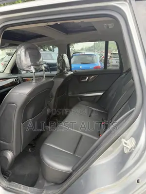 Mercedes-Benz GLK-Class Base GLK 350 4dr 4x2 (3.5L 6cyl 7A) 2015 Gray