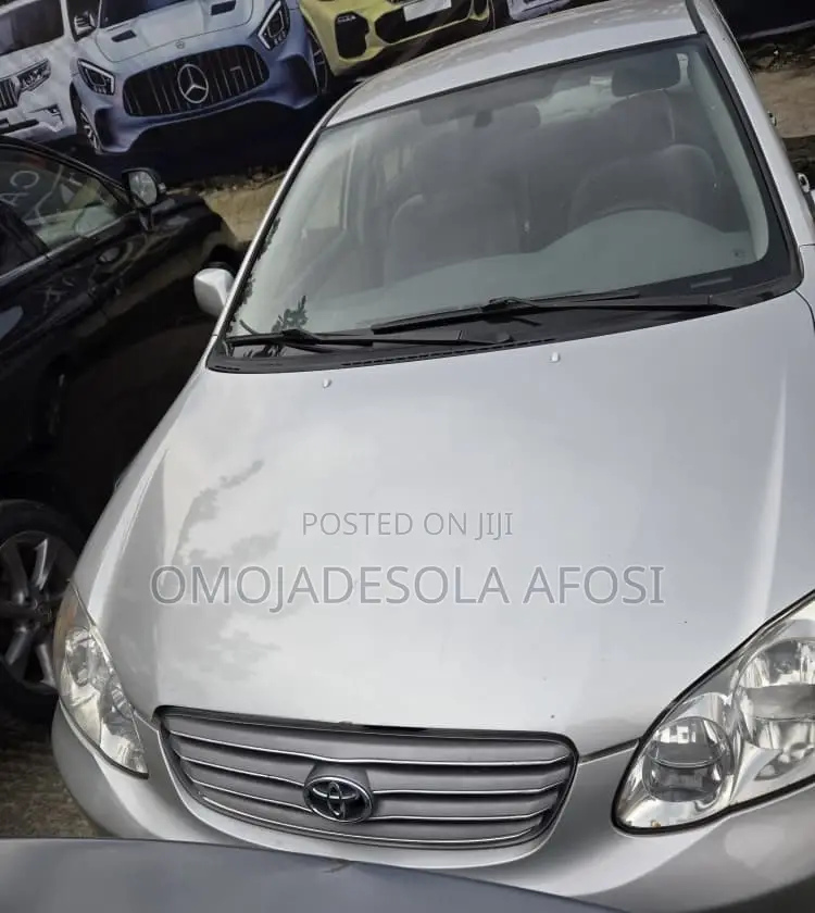 Toyota Corolla 2004 Silver