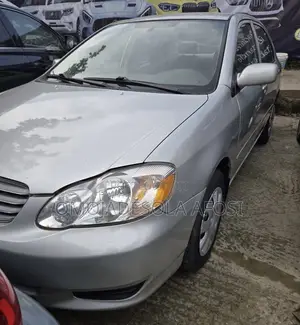 Toyota Corolla 2004 Silver