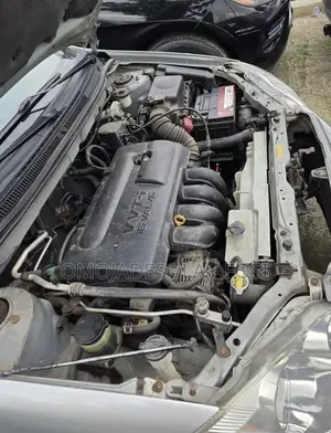 Toyota Corolla 2004 Silver