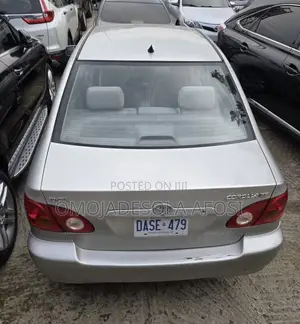 Toyota Corolla 2004 Silver