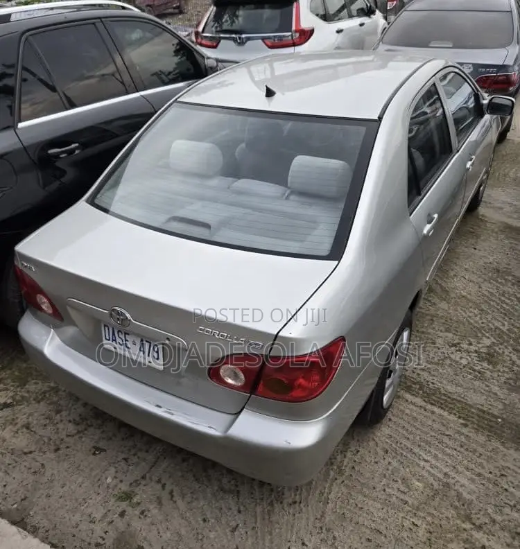 Toyota Corolla 2004 Silver