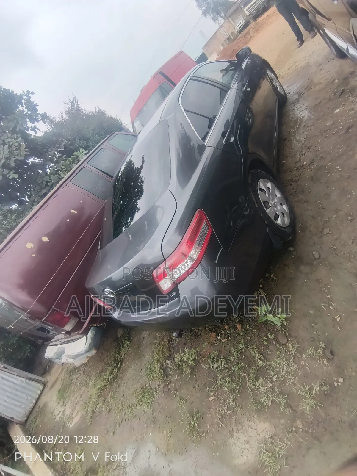 Toyota Camry 2010 Gray
