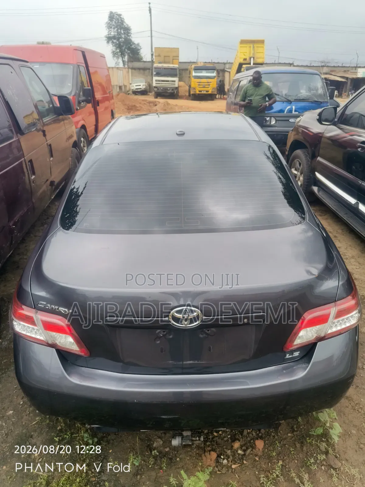 Toyota Camry 2010 Gray