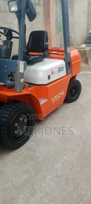 3 Tons Forklift for Sale - Manual, China Engine, Working Perfect`*