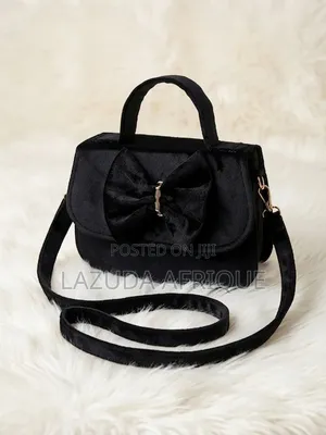 Ene Velvet Bag