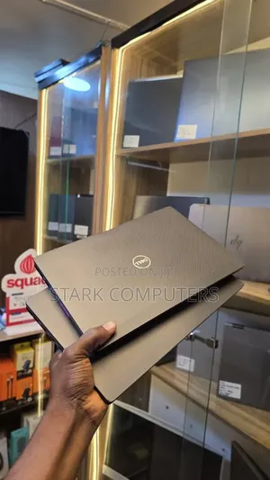 Laptop Dell Latitude 7300 8GB Intel Core i7 SSD 256GB