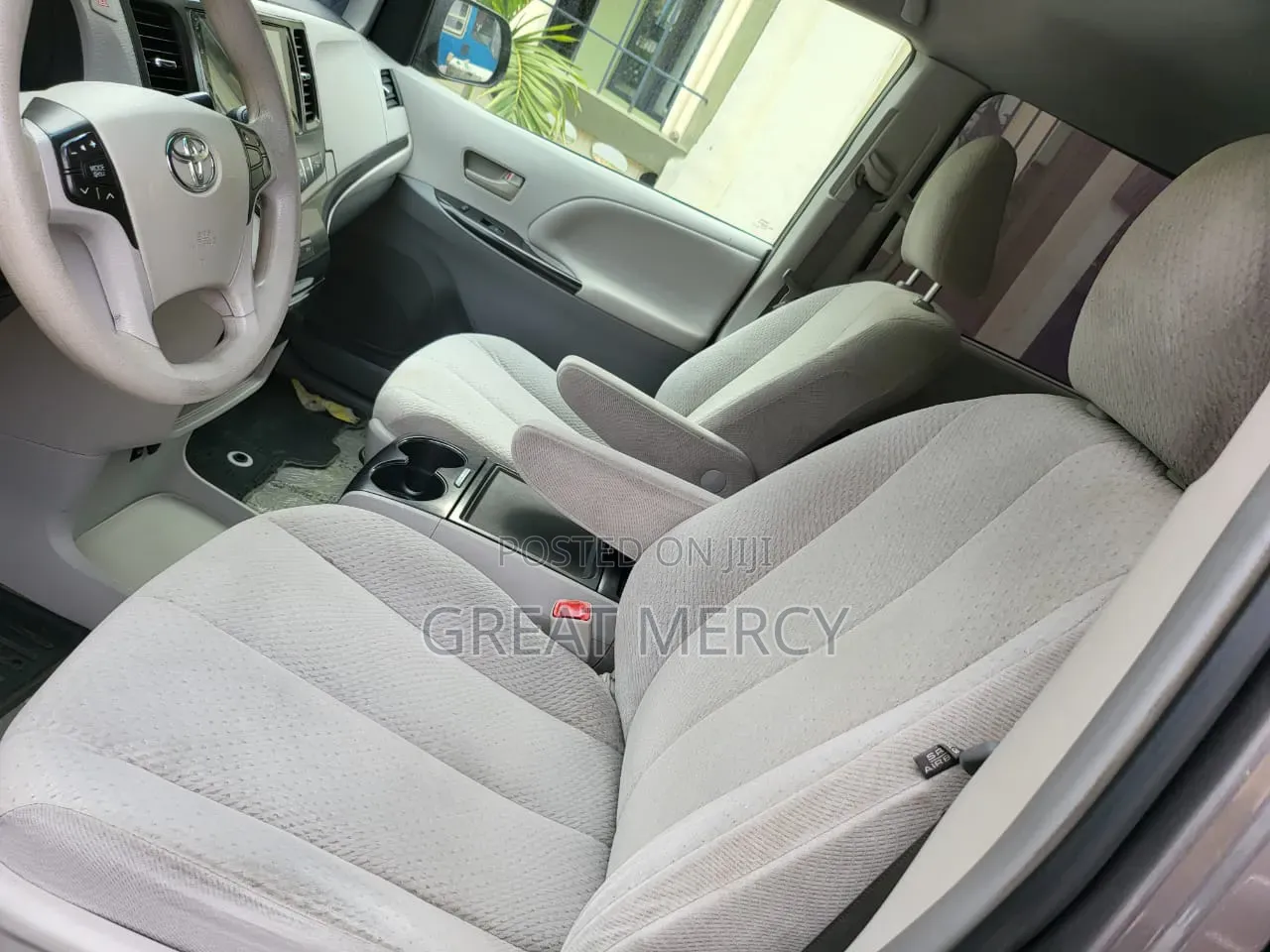 Toyota Sienna 2013 Gray