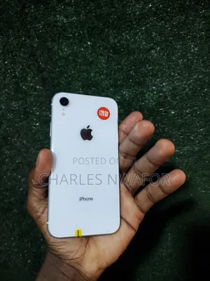 Apple iPhone XR 128 GB White