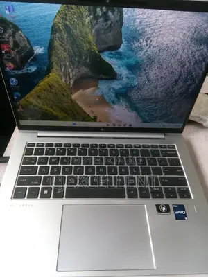 Laptop HP EliteBook 840 G9 16GB Intel Core i5 SSD 256GB