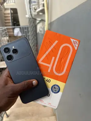 Tecno Spark 40 128 GB Black