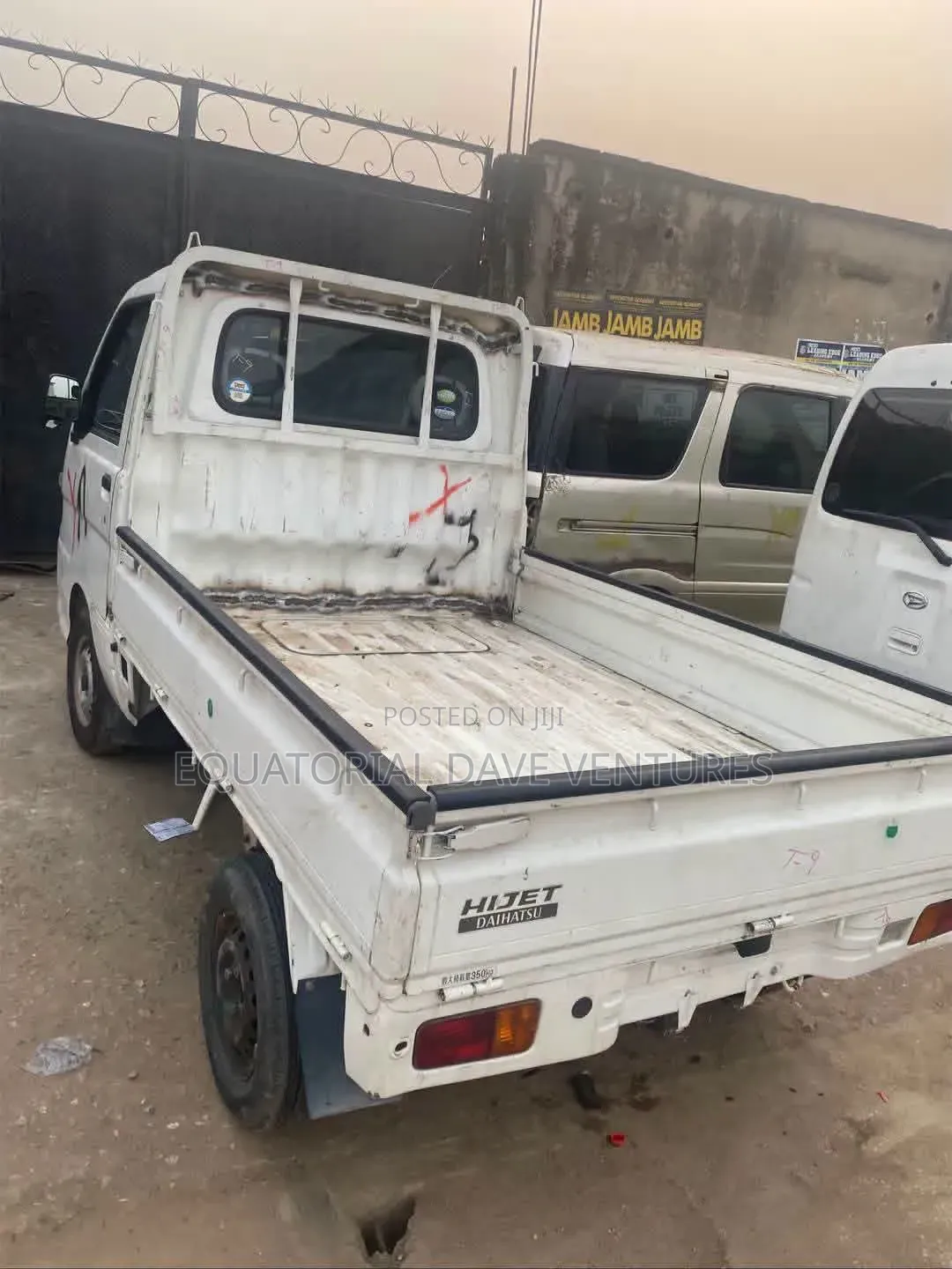 Suzuki Every 2010 White