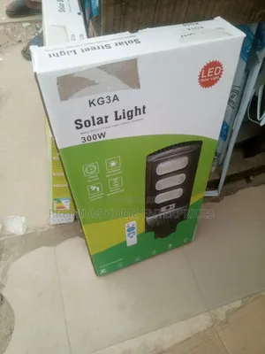Solar Street Light With Pole 300 Watts