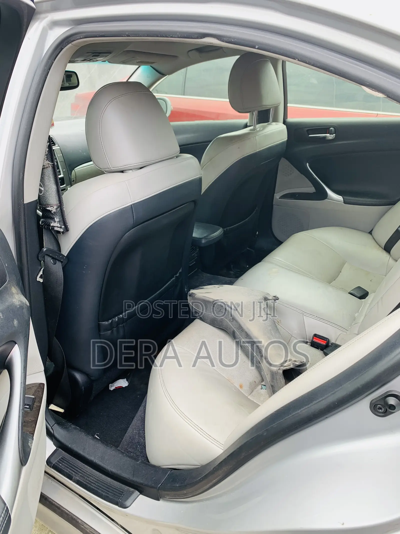 Lexus IS 2012 Silver