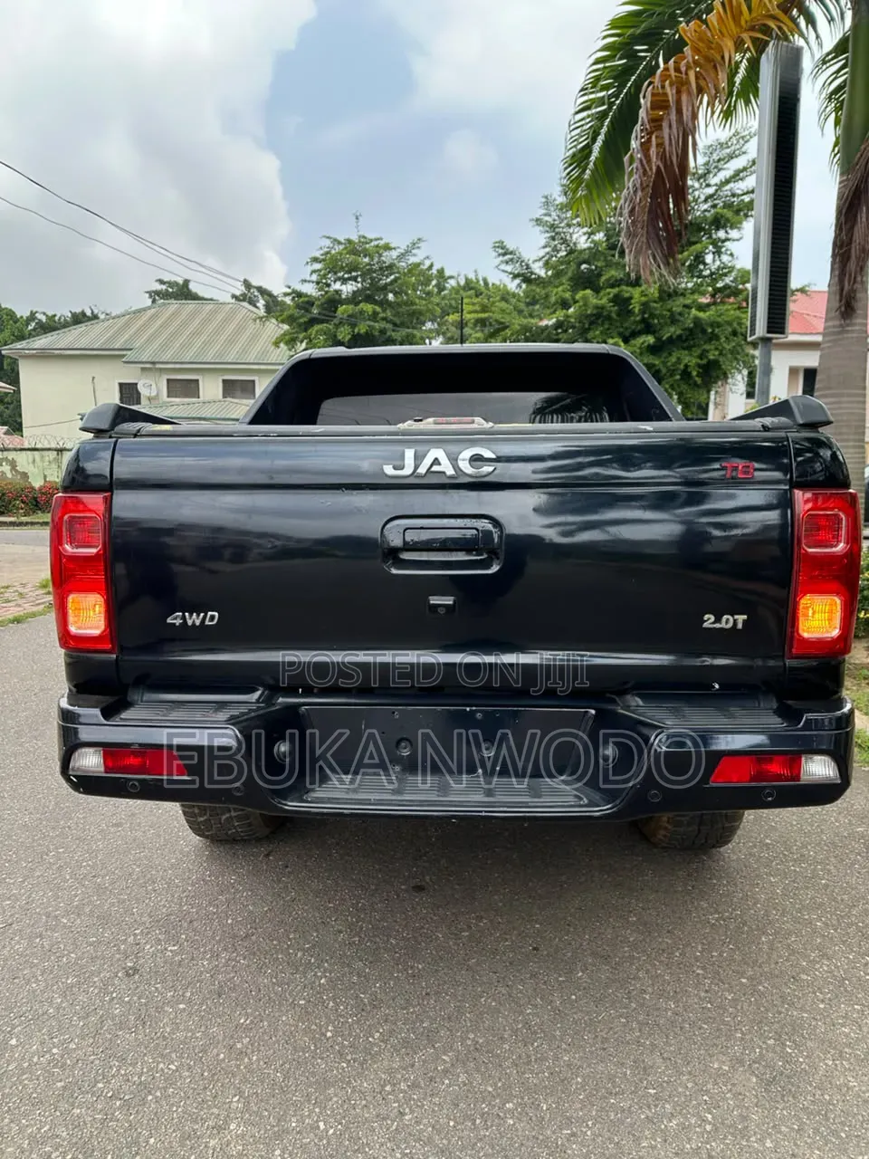 JAC T8 2022 Black