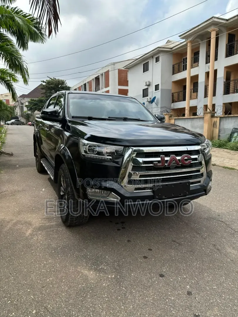 JAC T8 2022 Black