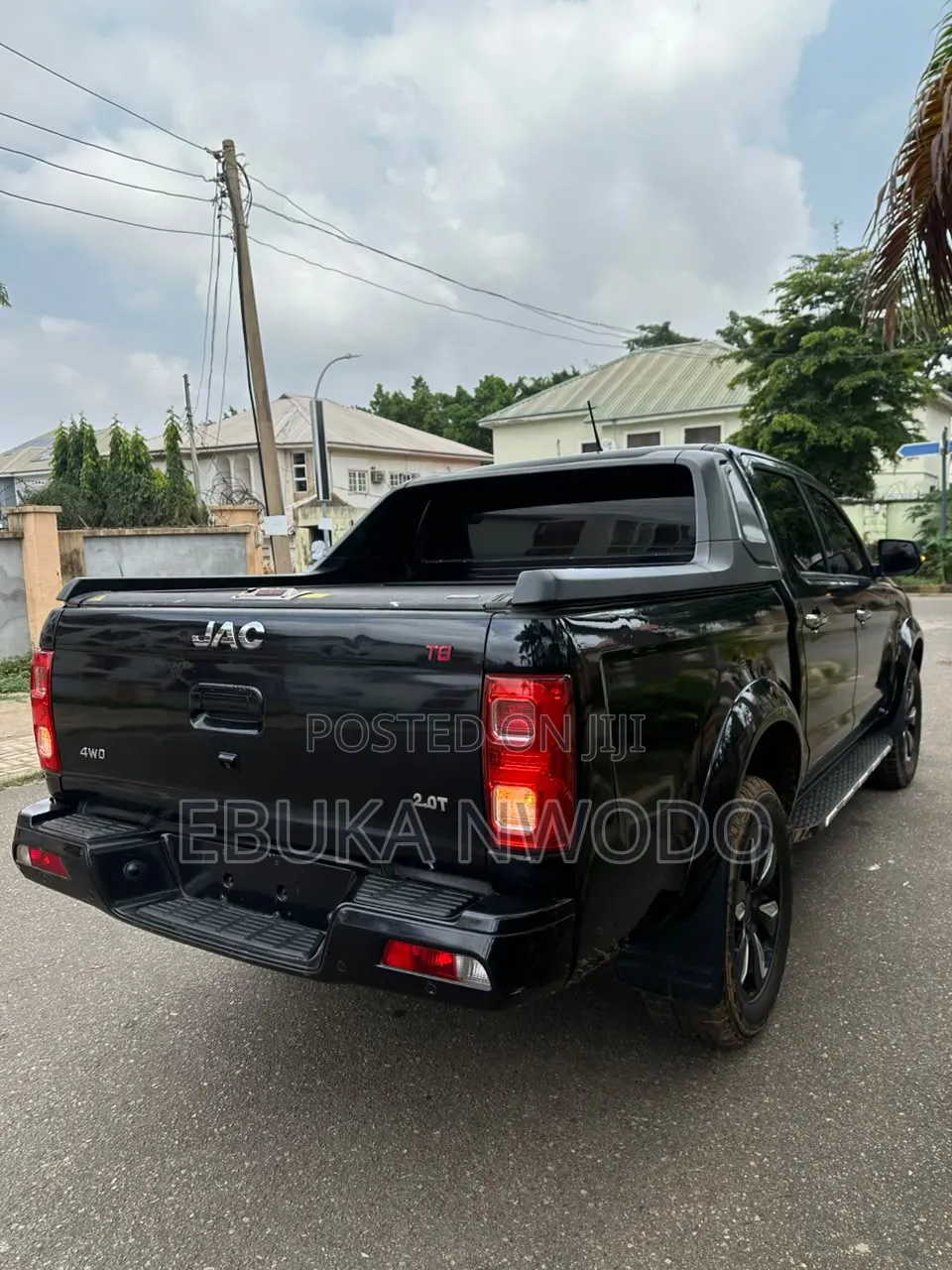 JAC T8 2022 Black
