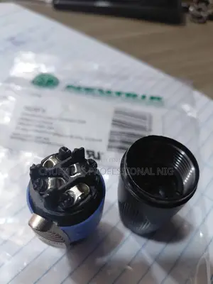 NEUTRIK NL4FX 4-Pole Speakon Cable Connector
