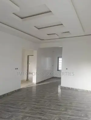 2bdrm Block of Flats in Kubwa for sale