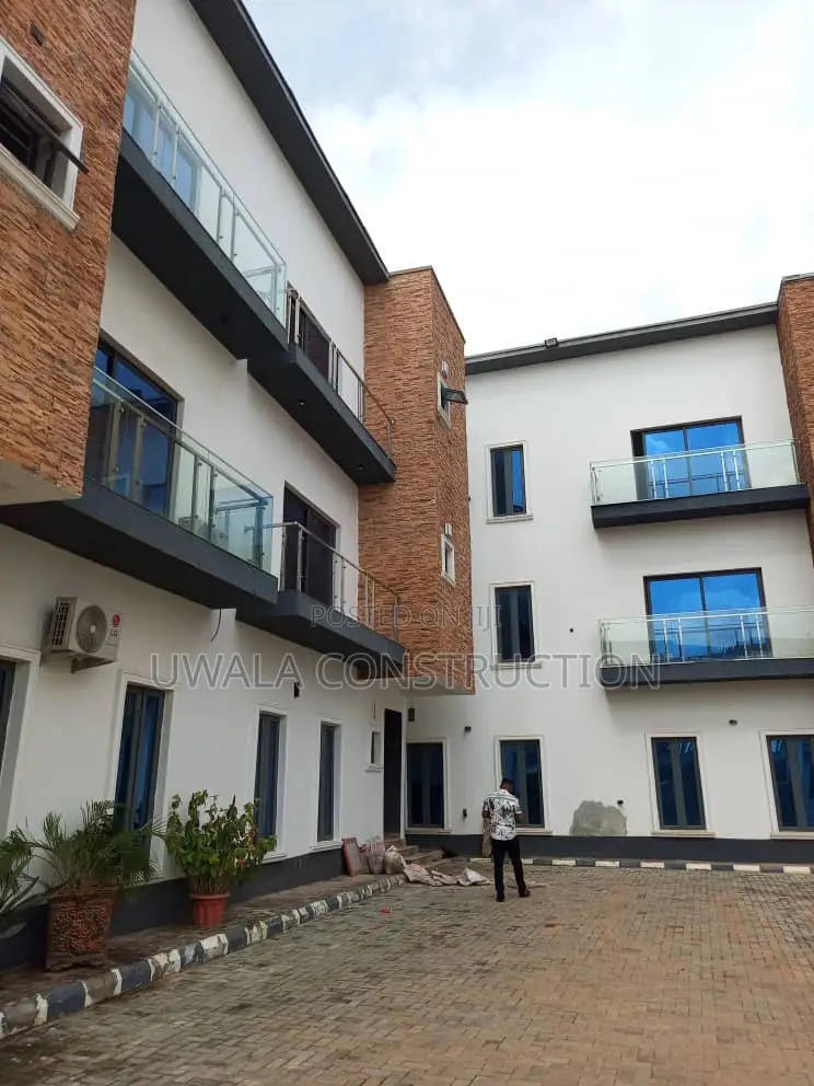 4bdrm Duplex in Mabushi for rent