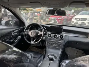 Mercedes-Benz C300 Base 4Matic Sedan AWD (2.0L 4cyl 7A) 2016 Black