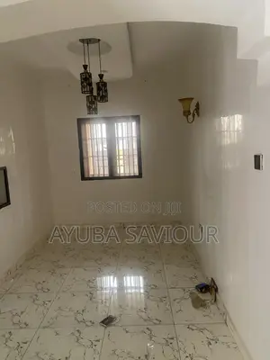 4bdrm Duplex in Larix Estate, Guze for rent