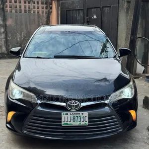 Toyota Camry 2017 Black