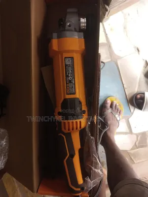 Ingco Angle Grinder