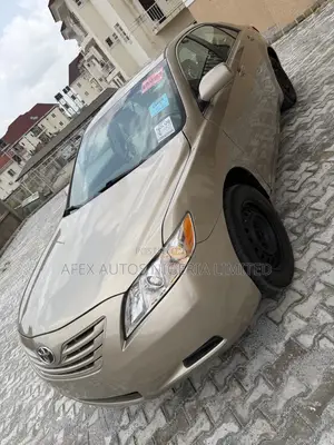 Toyota Camry LE 4dr Sedan (2.4L 4cyl 5A) 2007 Gold